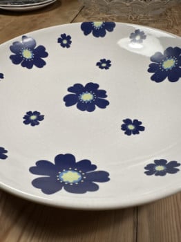 Blommig fruktvas
