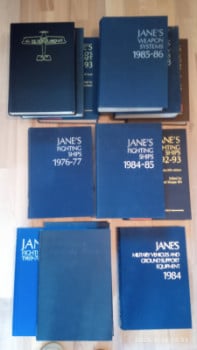 JANE´s uppslagsböcker 13 volymer