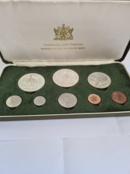 1975 Trinidad and Tobago eight-coin proof set  - Sterling Silver and with Certificate