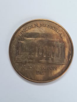LINCOLN MEMORIAL MEDALLION WASHINGTON D.C.