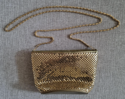Vintage axelväska med guldnät och kedja